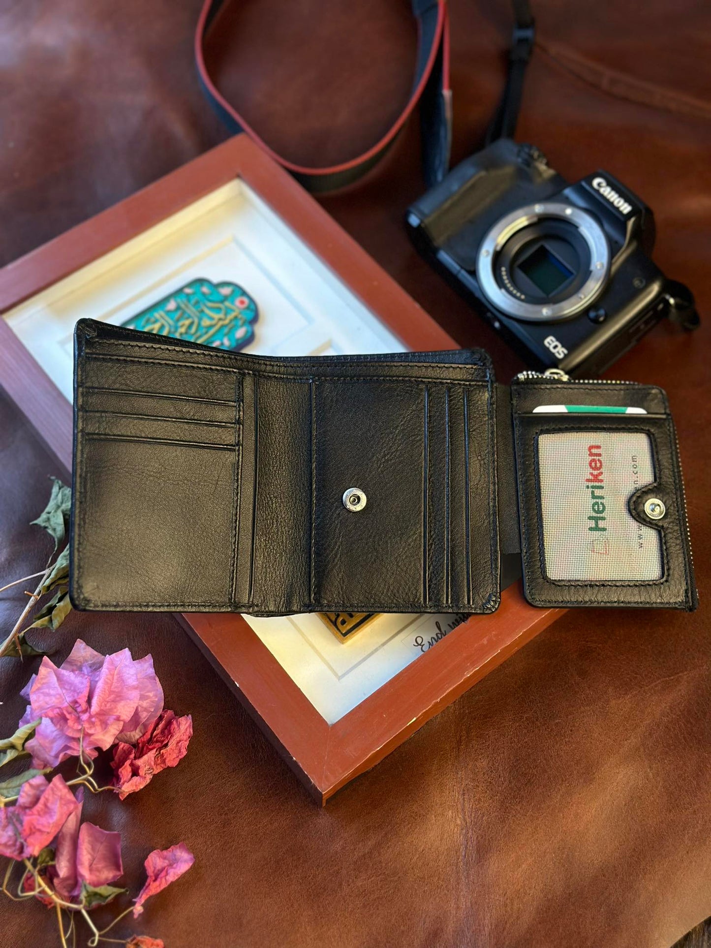 Heriken Small Trifold Zipper Leather Wallet