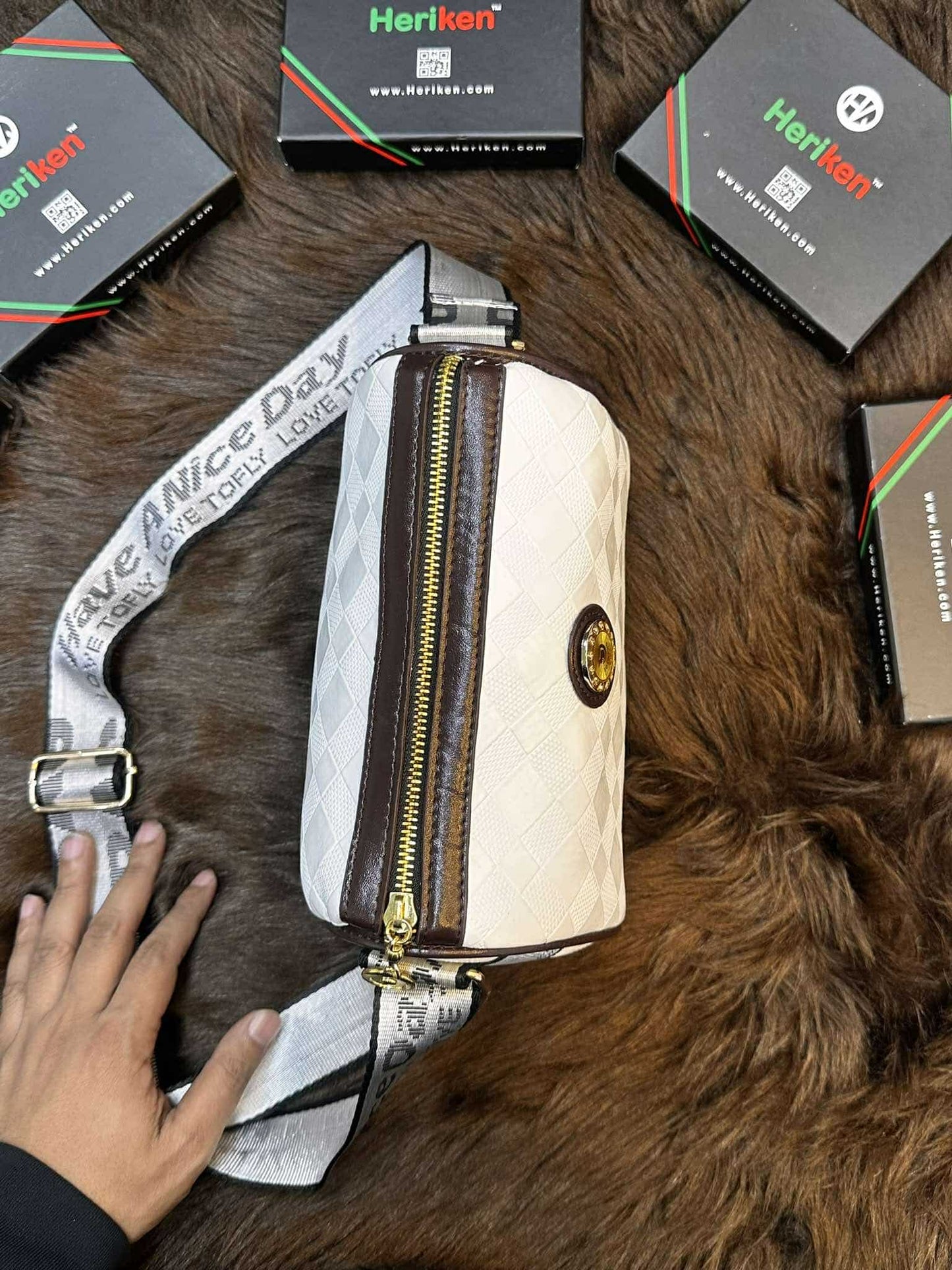 Women's New Trendy Luxury Design Crossbody Bag 2025